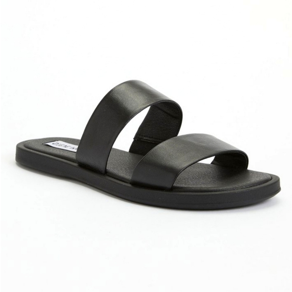 Black Favorable Leather Sandal, size 8